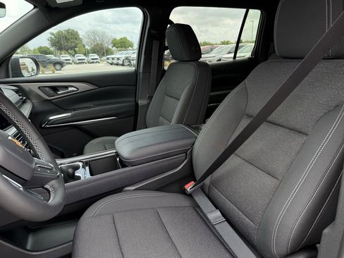 New 2026 Chevrolet Traverse LT w/ Driver Confidence Package FWD image 21