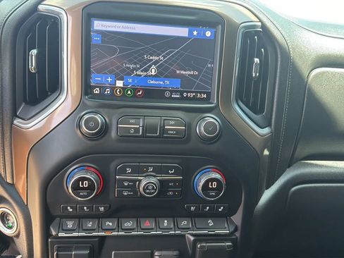 Used 2020 Chevrolet Silverado 2500 High Country w/ Technology Package AWD/4WD image 23