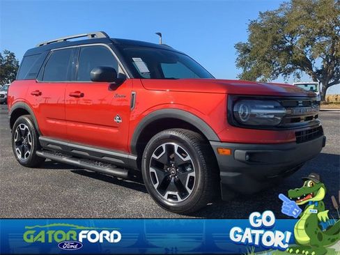 Used 2022 Ford Bronco Sport Outer Banks w/ Tech Package image 2