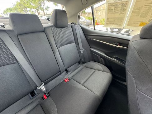 Used 2025 Toyota Camry LE image 36