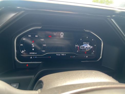 Used 2025 GMC Sierra 1500 AT4 w/ AT4 Premium Package image 28