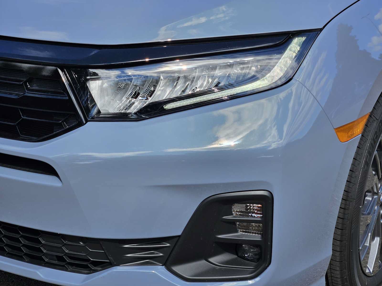 New 2027 Honda Odyssey Touring image 6