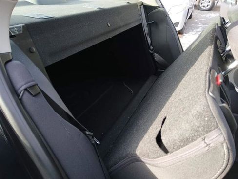 Used 2014 Chevrolet Cruze LT image 15