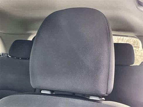 Used 2015 Mitsubishi Outlander Sport ES image 25