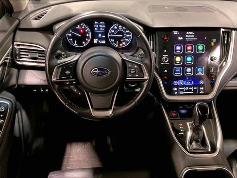 Used 2021 Subaru Outback Limited image 5