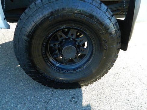 Used 2004 GMC Sierra 2500 SLE image 24