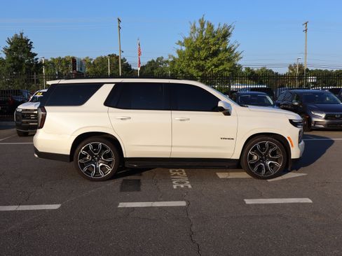 Used 2025 Chevrolet Tahoe RST w/ RST Capability Package AWD/4WD image 11