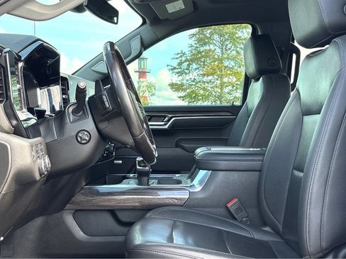 Used 2022 Chevrolet Silverado 1500 LTZ AWD/4WD image 14
