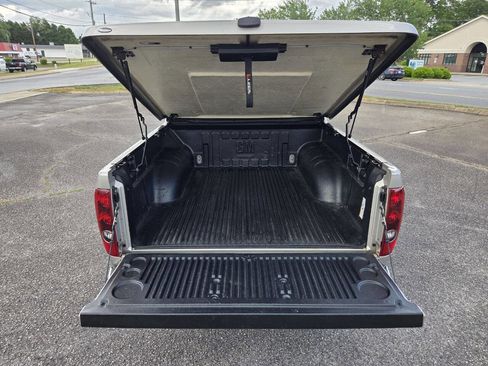 Used 2008 Chevrolet Colorado LT RWD image 5