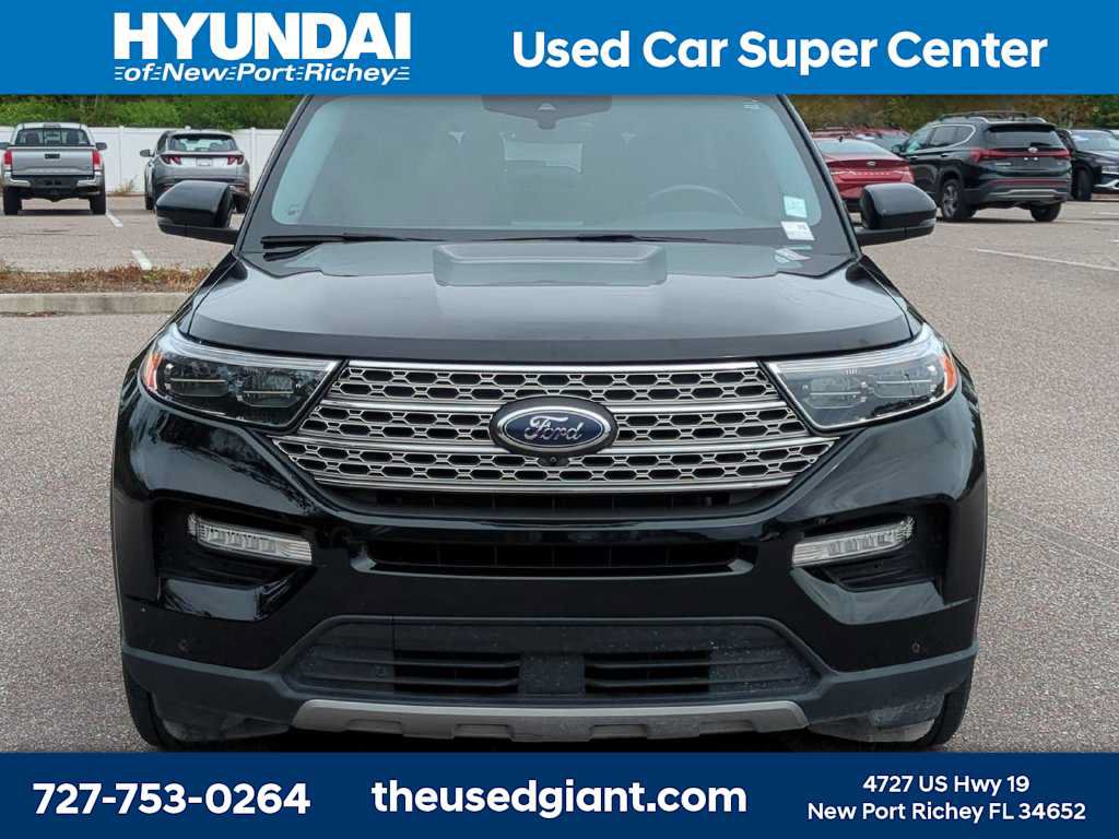 Used 2022 Ford Explorer Limited w/ Equipment Group 301A RWD image 8