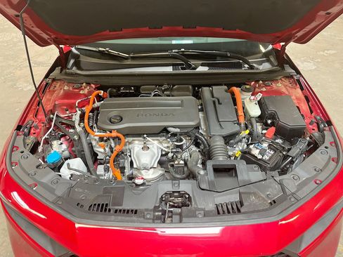 Used 2024 Honda Accord Sport image 29