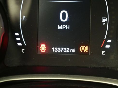 Used 2020 Jeep Compass Latitude AWD/4WD image 36
