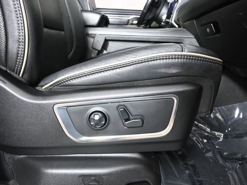 Used 2019 RAM 1500 Limited AWD/4WD image 15