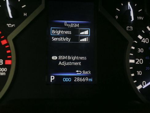 Used 2022 Toyota Tundra Limited AWD/4WD image 37
