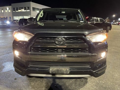 Used 2019 Toyota 4Runner Limited image 2