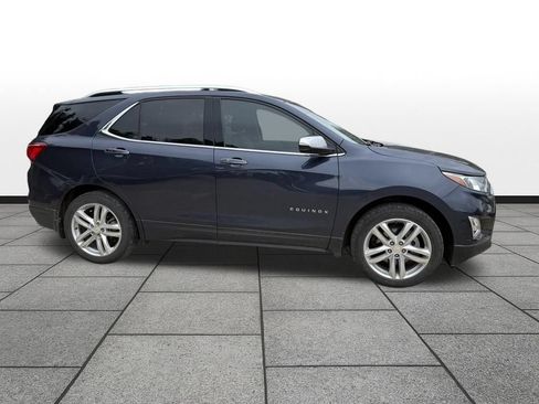 Used 2018 Chevrolet Equinox Premier AWD/4WD image 4