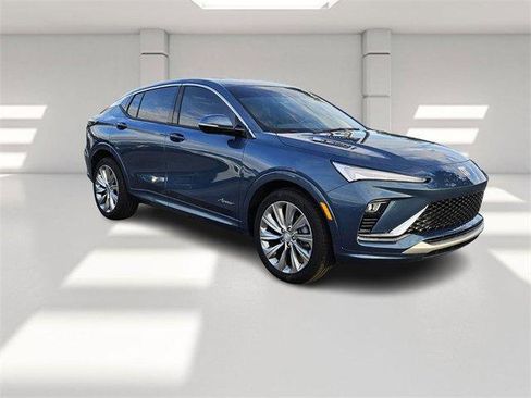 Certified 2025 Buick Envista Avenir image 7