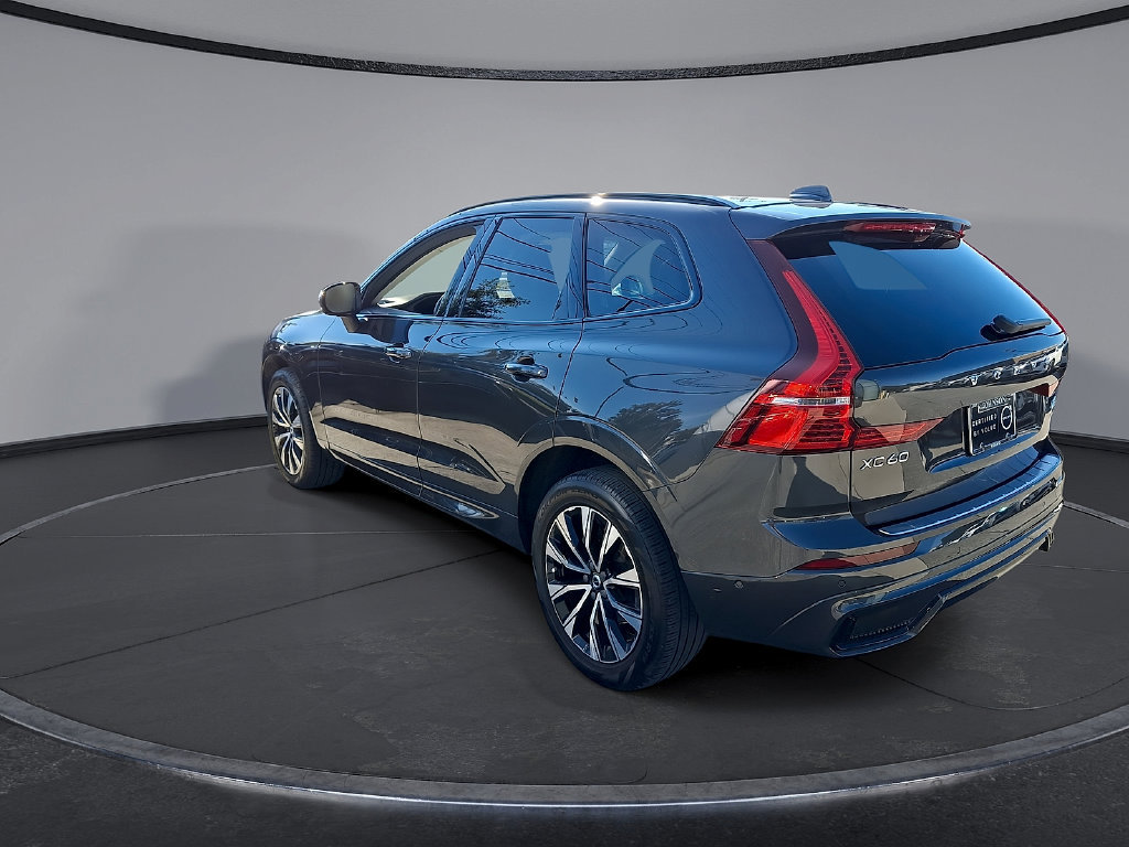 Certified 2024 Volvo XC60 B5 Plus w/ Protection Package Premier AWD/4WD image 28