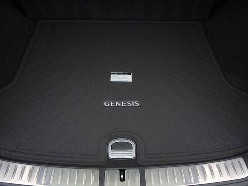 Used 2024 Genesis GV70 3.5T Sport w/ Sport Prestige Package AWD/4WD image 27