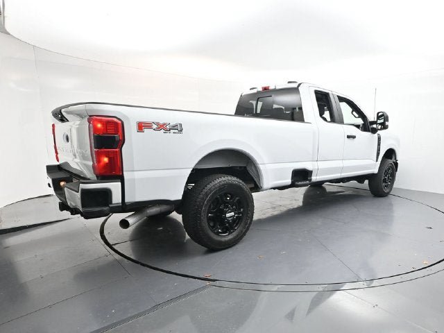 Used 2025 Ford F350 XL w/ STX Appearance Package AWD/4WD image 9