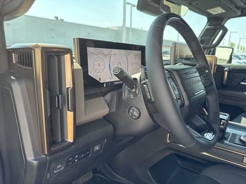 Used 2024 GMC Hummer EV 3X w/ Extreme Off-Road Package image 14