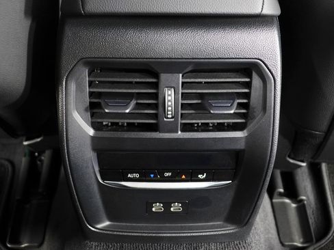 Used 2023 BMW i4 eDrive40 w/ Premium Package RWD image 24