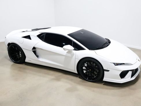 Used 2026 Lamborghini Temerario AWD/4WD image 51
