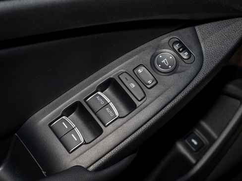 Certified 2022 Honda Accord Sport image 25