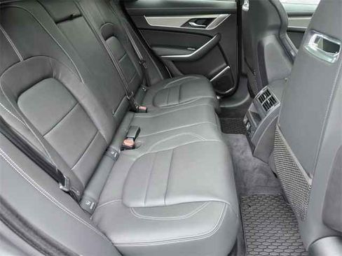 New 2026 Jaguar F-PACE R-Dynamic S image 20