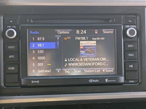 Used 2016 Toyota Tacoma SR5 w/ SR5 Appearance Package (SN) image 14