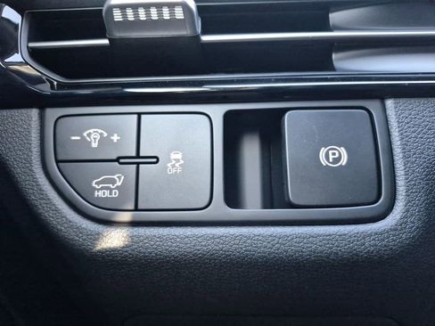 New 2026 Kia Sportage X-Line w/ X-Line Technology Package image 25