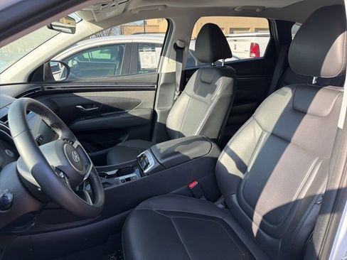 Used 2023 Hyundai Tucson SEL w/ Convenience Package image 18