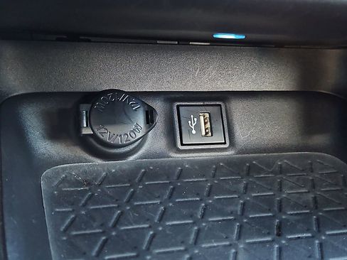 Used 2024 Toyota RAV4 XSE image 25