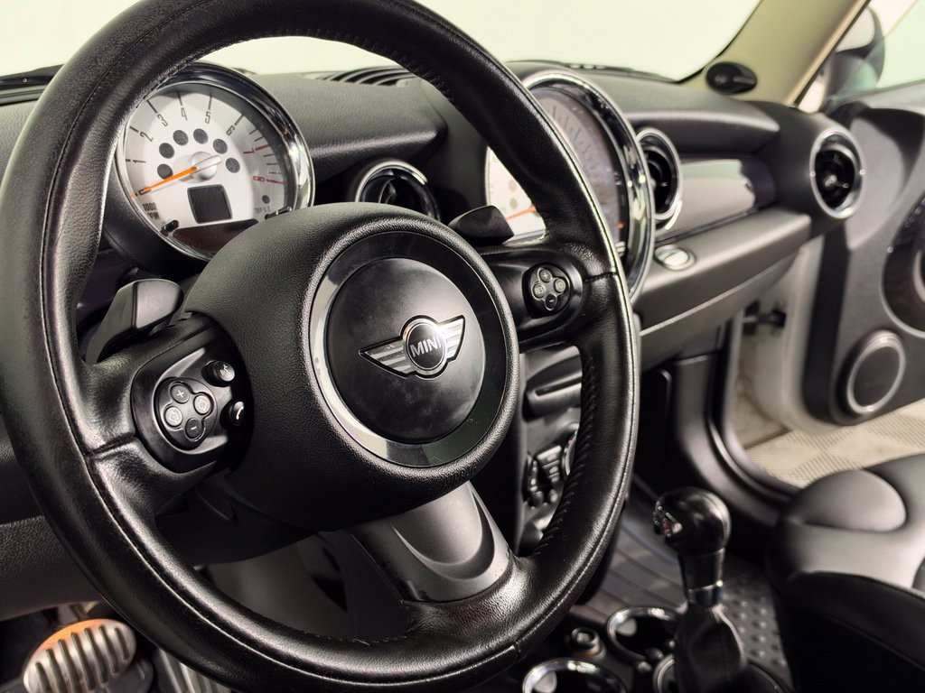 Used 2011 MINI Cooper S FWD image 14