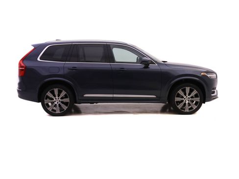 Used 2025 Volvo XC90 B6 Plus w/ Protection Package Premier AWD/4WD image 4