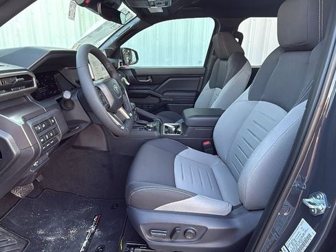 New 2026 Toyota Tacoma TRD Off-Road AWD/4WD image 13