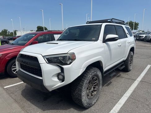 Used 2018 Toyota 4Runner TRD Off-Road Premium AWD/4WD image 1