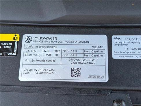 Used 2023 Volkswagen Atlas Cross Sport SEL AWD/4WD image 24