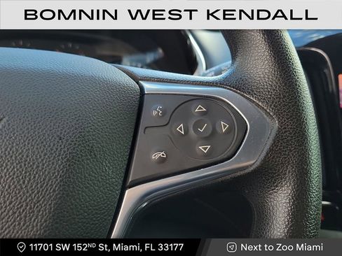 Used 2021 Chevrolet Traverse LS image 12