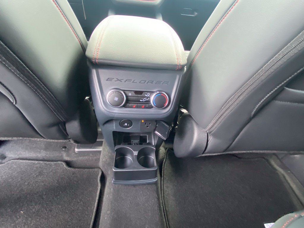 New 2026 Ford Explorer ST-Line w/ ST-Line Street Pack RWD image 24