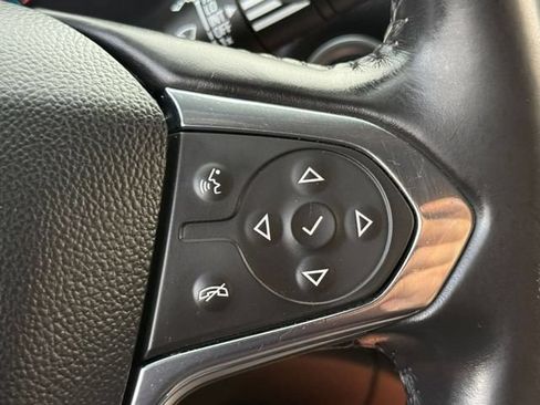 Used 2019 Chevrolet Traverse LT w/ LPO, Floor Liner Package AWD/4WD image 34