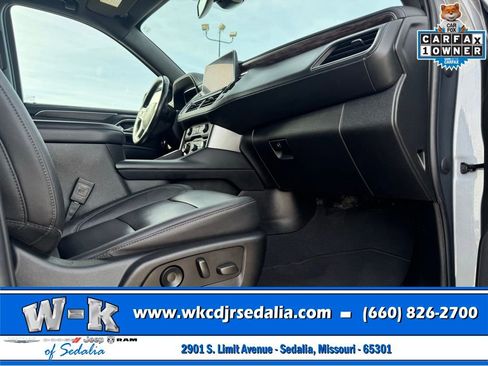 Used 2022 Chevrolet Tahoe Z71 w/ Luxury Package AWD/4WD image 25