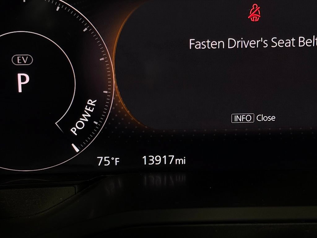 Used 2025 MAZDA CX-70 Plug-In Hybrid w/ Premium Plus AWD/4WD image 15