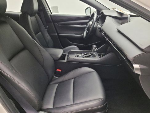 Used 2021 MAZDA MAZDA3 s image 21