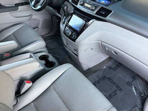 Used 2016 Honda Odyssey EX-L image 16
