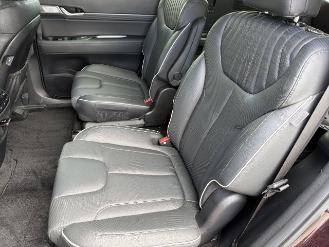 Used 2025 Hyundai Palisade Limited FWD image 41