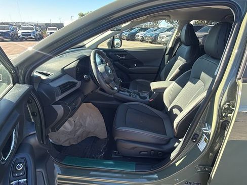 New 2026 Subaru Crosstrek 2.5i Limited w/ Crosstrek Mirror Package AWD/4WD image 17