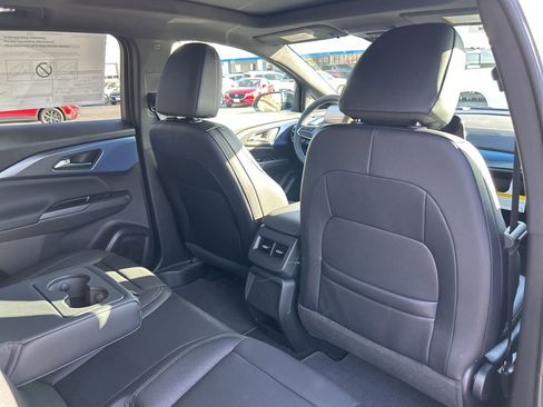New 2026 Chevrolet Equinox EV LT w/ LPO, Blackout Package FWD image 43