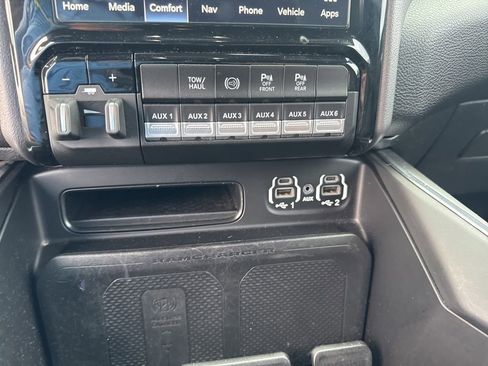 Used 2022 RAM 2500 Laramie image 18