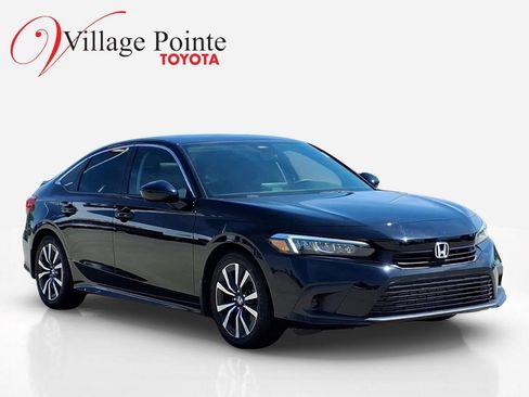 Used 2023 Honda Civic EX image 8